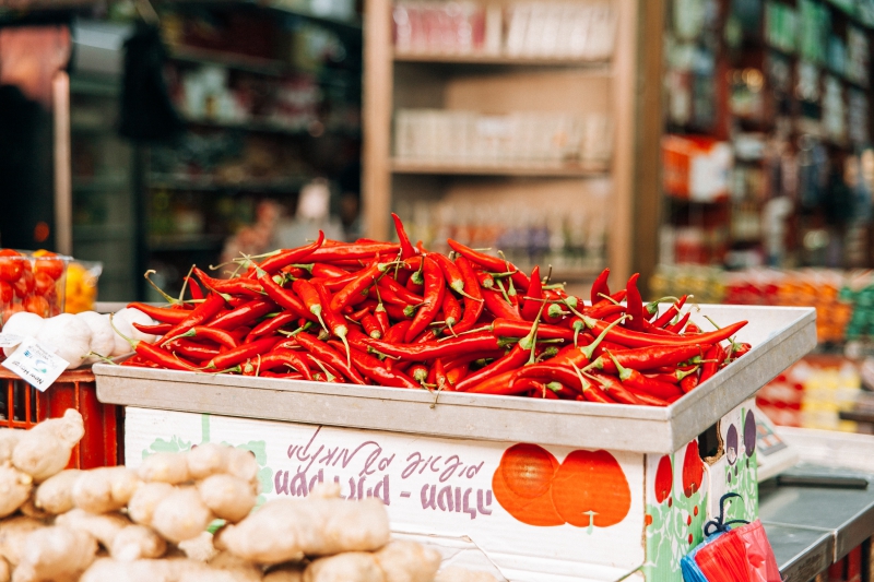 primeur-ST LAURENT DU VAR-min_plant-city-food-pepper-chili-red-10799-pxhere.com